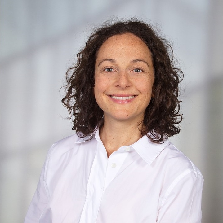 Julia Gebefuegi